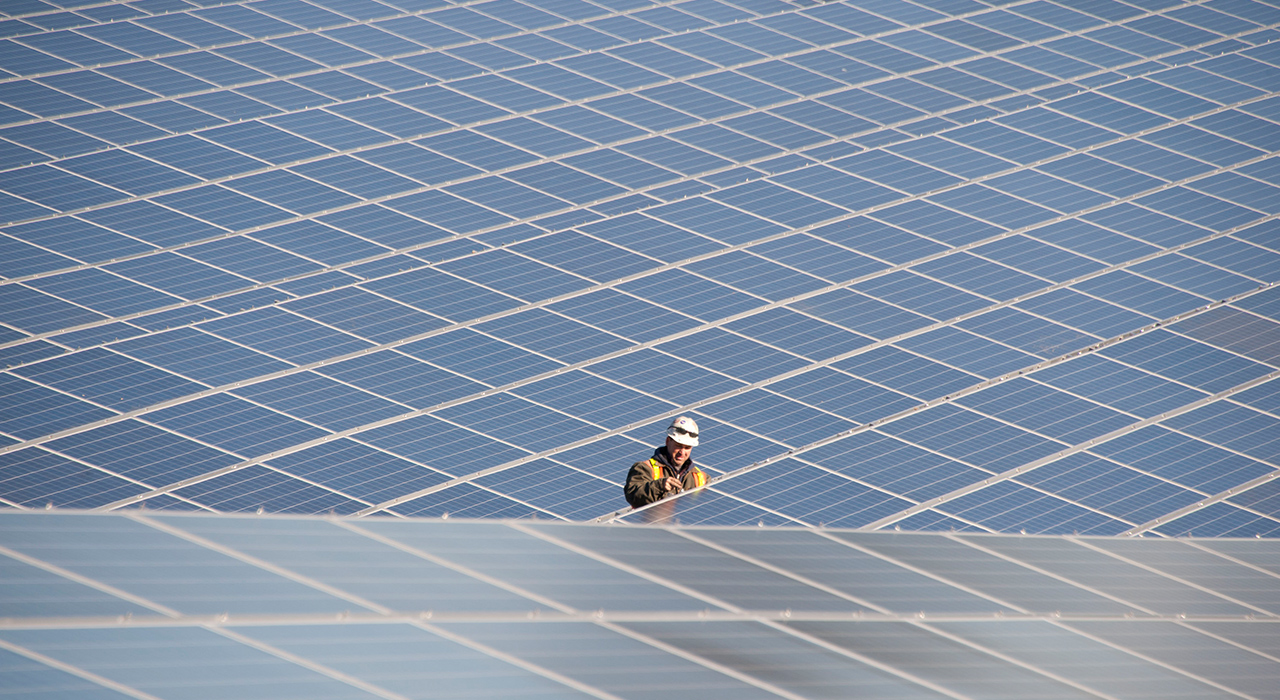 national-grid-solar-arrays-dorchester-bond